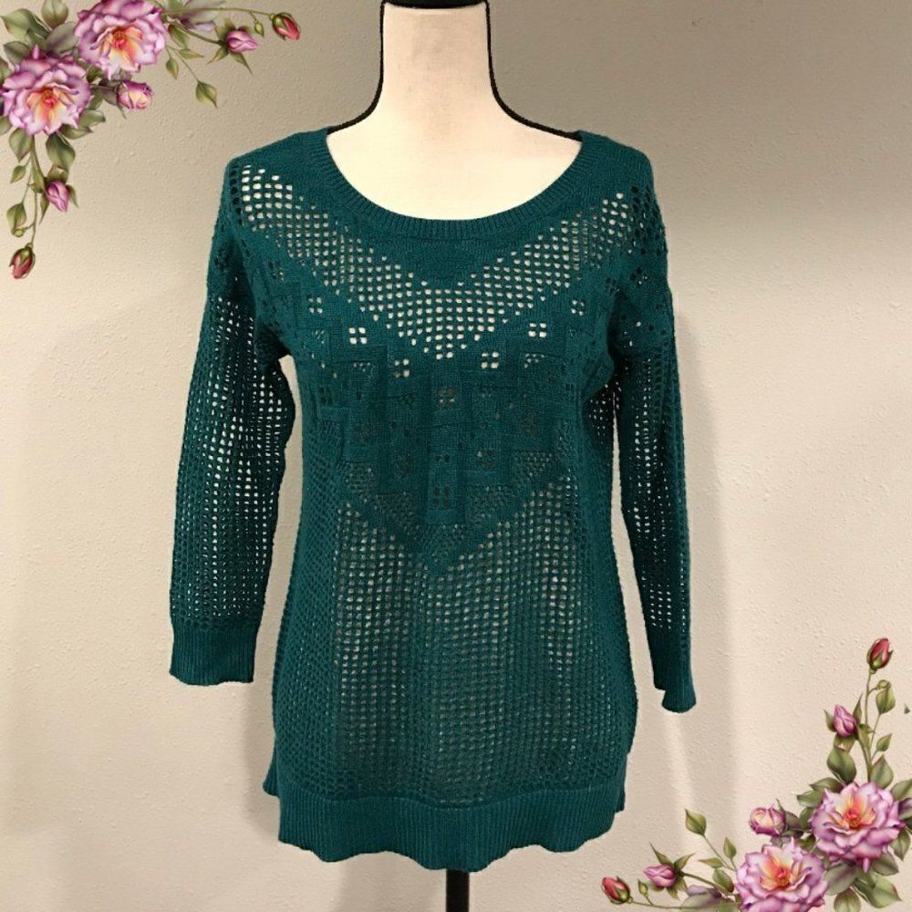 Open knit long sleeve sweater